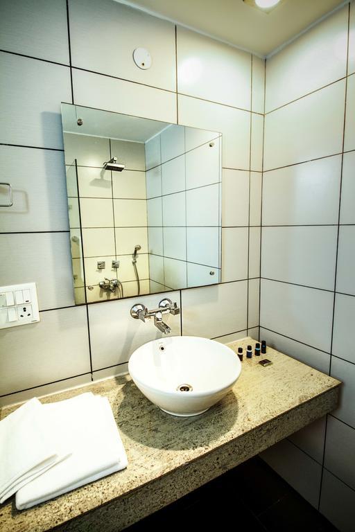 Anara Service Apartments - Greater Kailash Part II Yeni Delhi Dış mekan fotoğraf